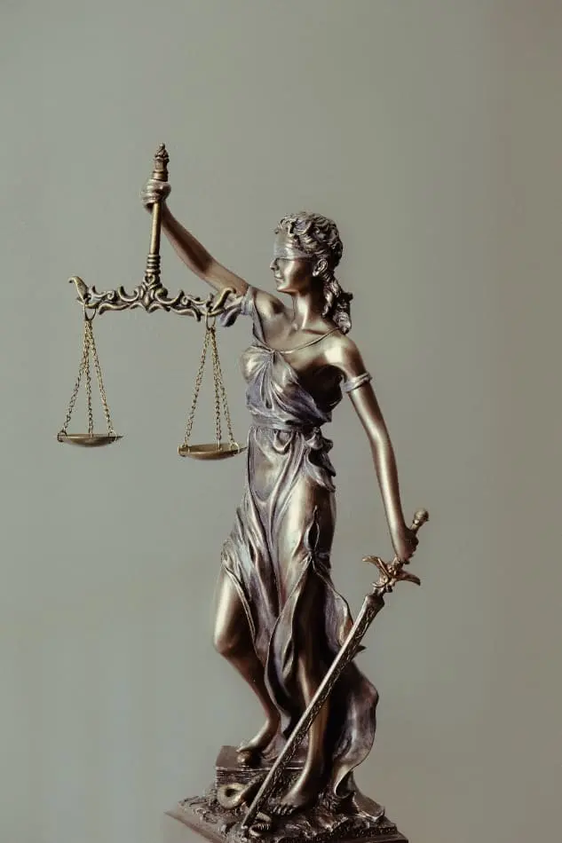 samantha-carneiro-avocat-argeles-perpignan-66-droit-public-immobilier-construction-urbanisme-Pyrénées-Orientales